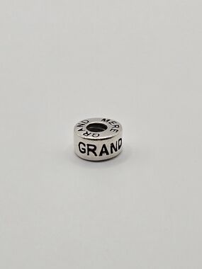 Chamilia "Grandmother" Multilingual Sterling Silver Charm – 925